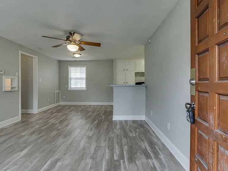3628 Firethorn Dr — Photo 9