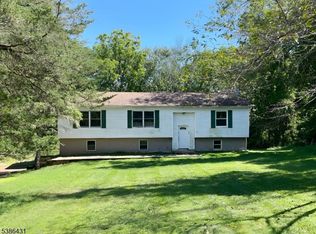 905 Gapview Ct, Stillwater Twp., NJ 07860