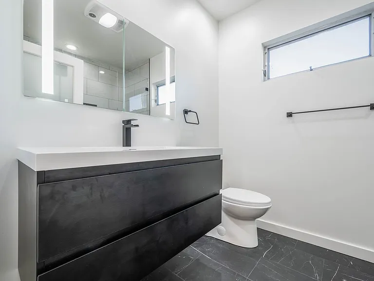 518 N Vista St — Photo 18