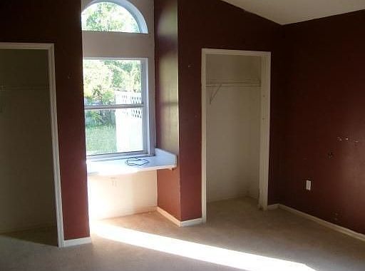 3rd image of 7548 Fort William Ct