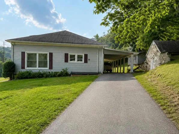 412 Main St N, McKee, KY 40447