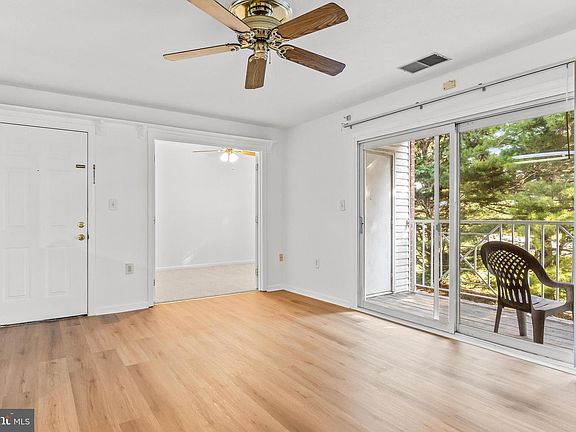 4th image of 1201 Friars Wood Ct Unit 203