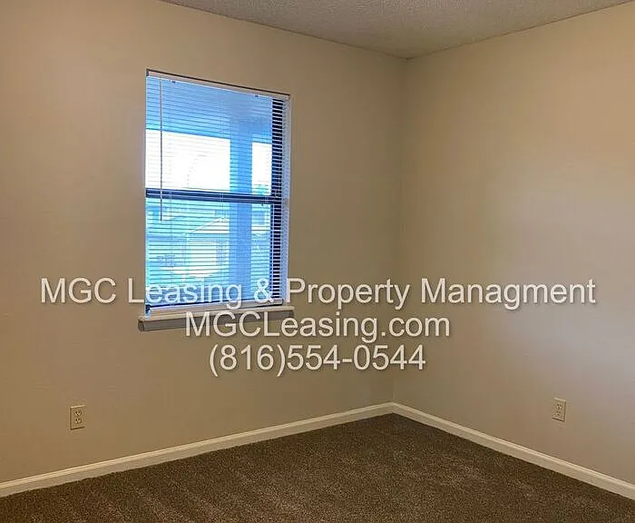 515 Sky Vue Dr #D — Photo 7