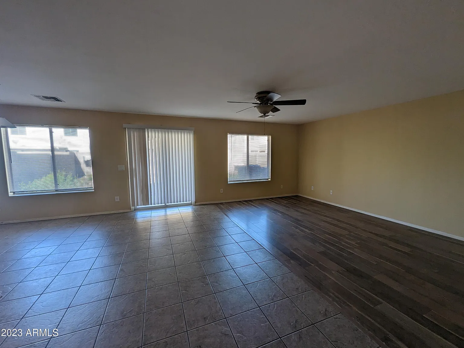 4 bed, 2.5 bath, 2011 sqft, $1,695 — Photo 3