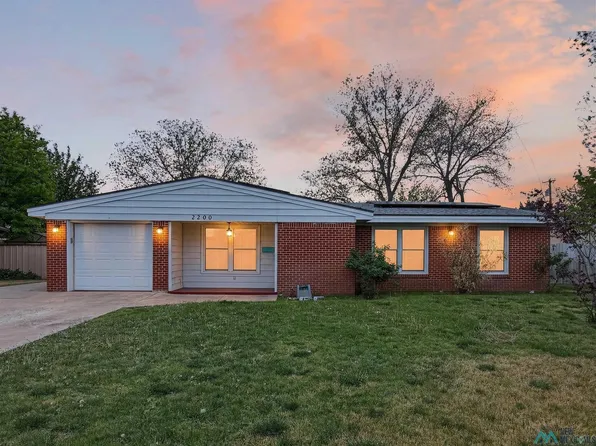 2200 W Juniper St, Roswell, NM 88203