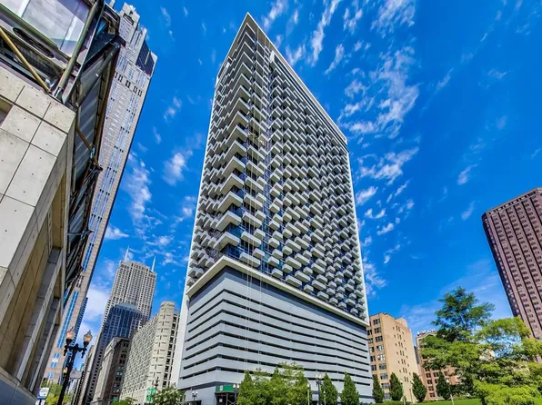 235 W Van Buren St Unit 2822, Chicago, IL 60607