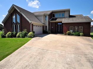 62 County Road 393, Jonesboro, AR 72401