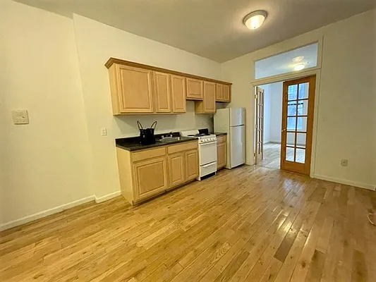 Rented by Best Apartments North Inc | media 16
