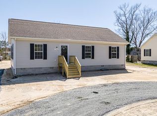 19530 Cashville Rd, Onancock, VA 23417