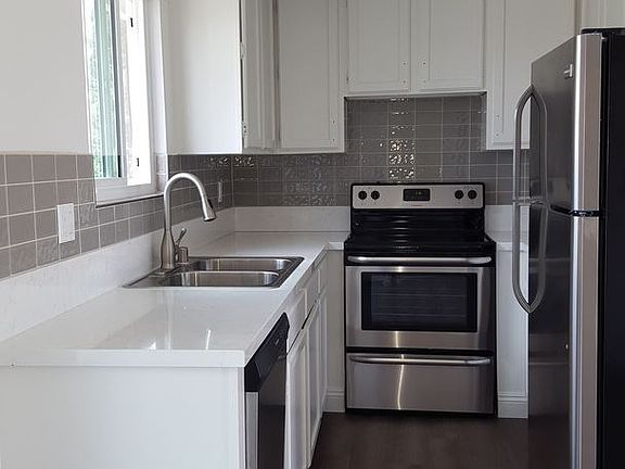 5th image of 4735 Bancroft St APT 04