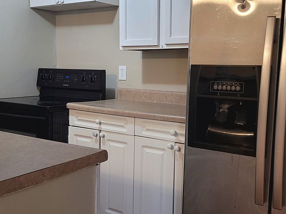 4th image of 3662 N Tudor Park Dr
