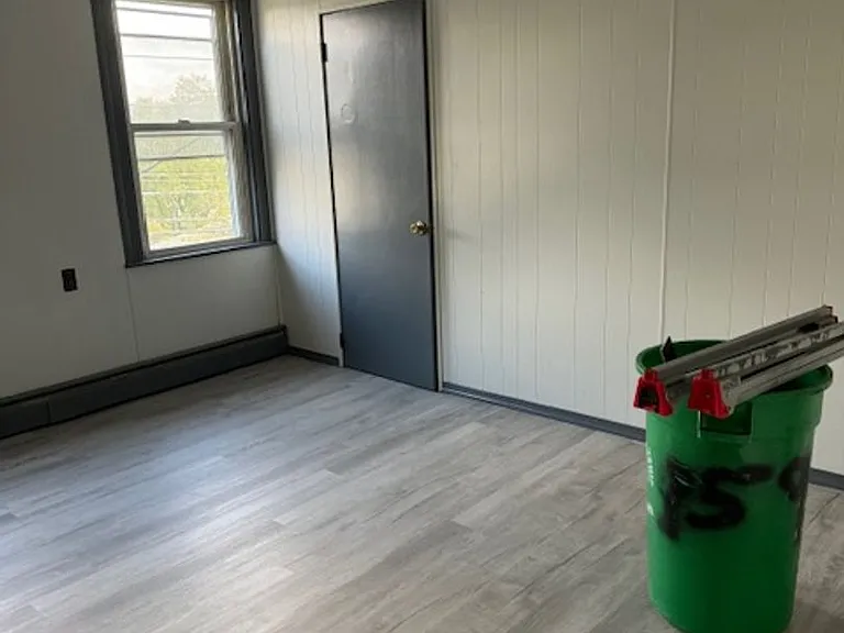 159 N Main St — Photo 10