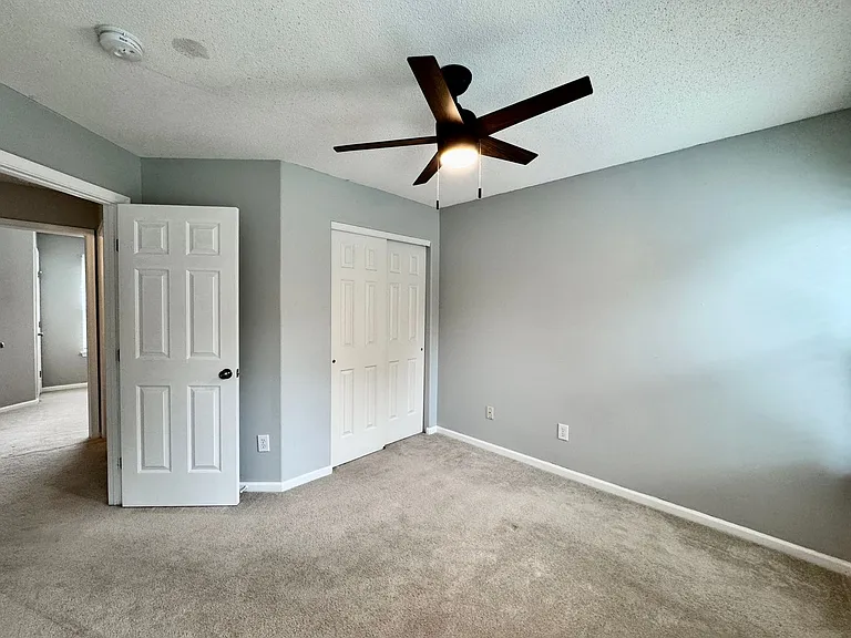 1733 Bernstein Dr — Photo 45