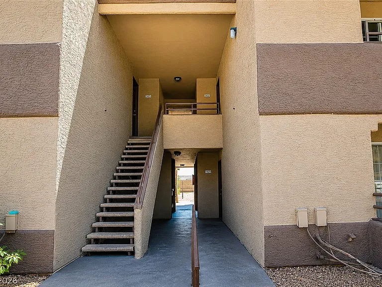 2200 S Fort Apache Rd #2032 — Photo 4