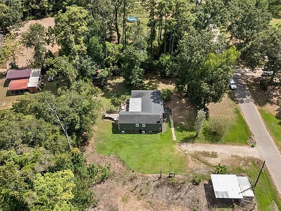 3rd image of 15017 Twin Lake Dr
