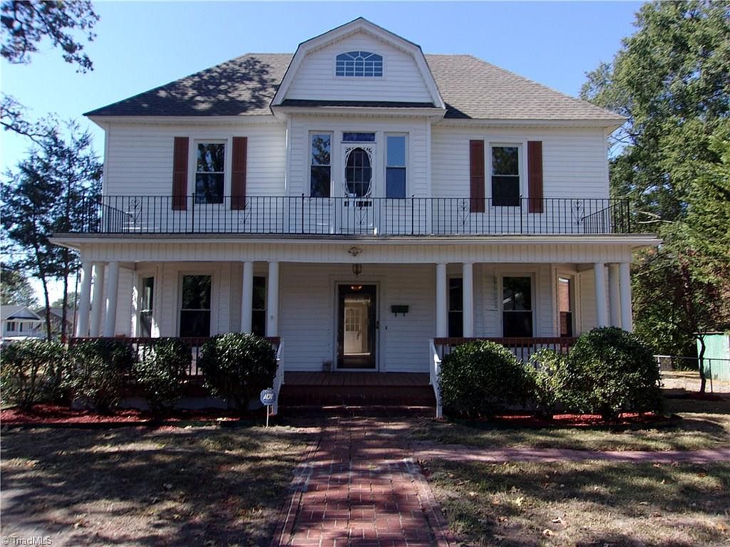 300 Cox Ave, Thomasville, NC 27360 Zillow