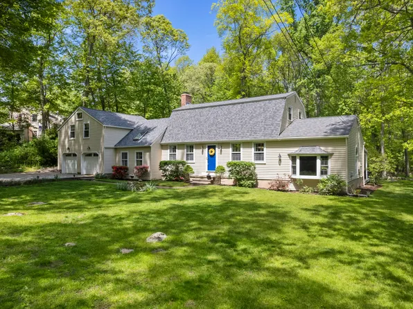 24 Browns Lane, Old Lyme, CT 06371