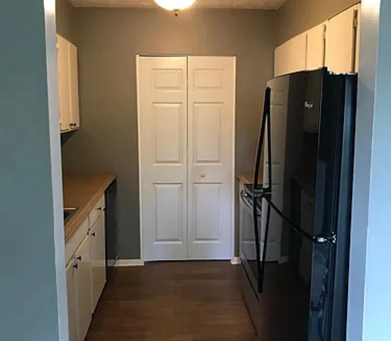 2 bed, 2.0 bath, 1056 sqft, $1,800 — Photo 3