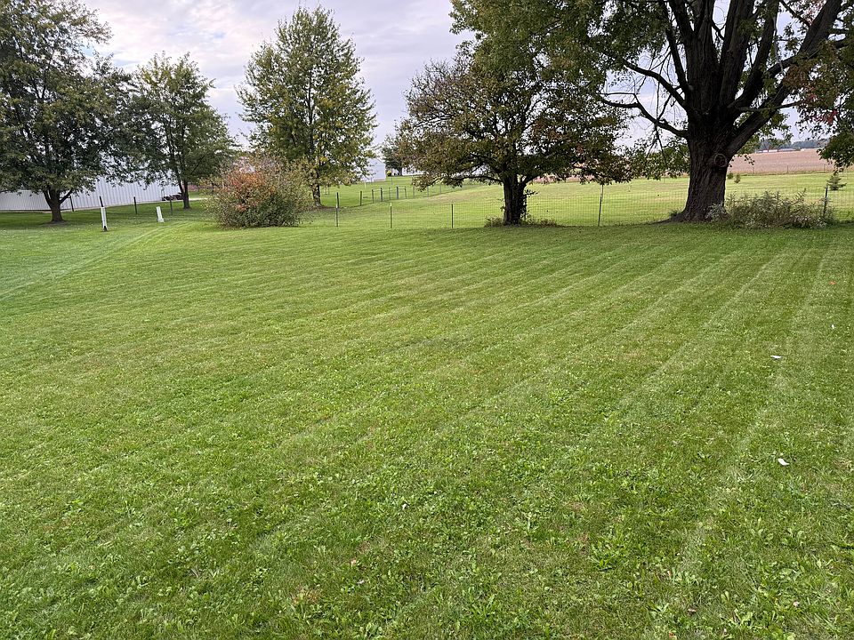 2nd image of 202 Shannon Dr