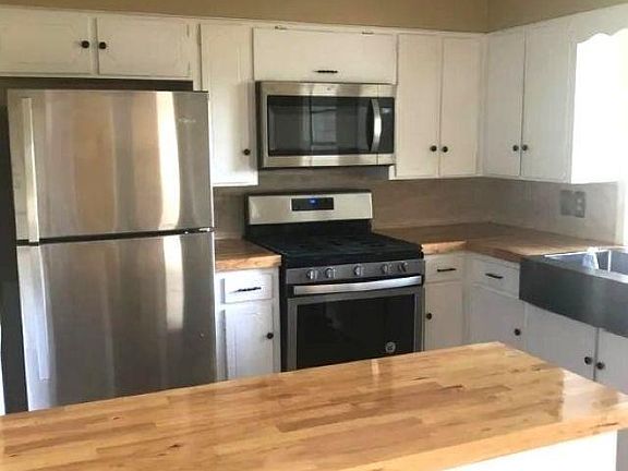 3rd image of 1506 Bittersweet Ave