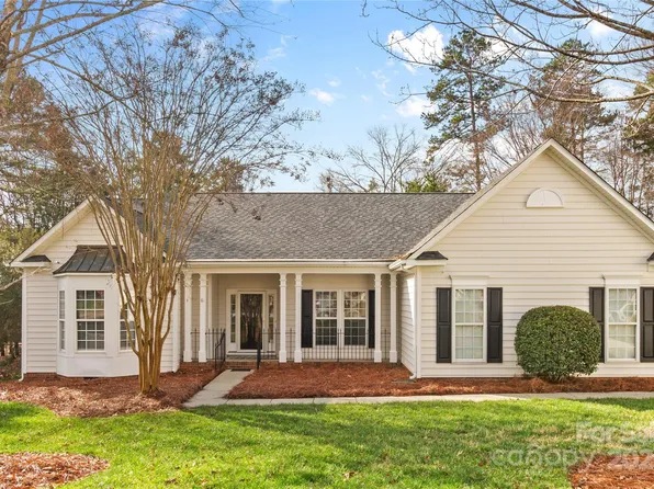 4316 Canewood Ln, Indian Trail, NC 28079