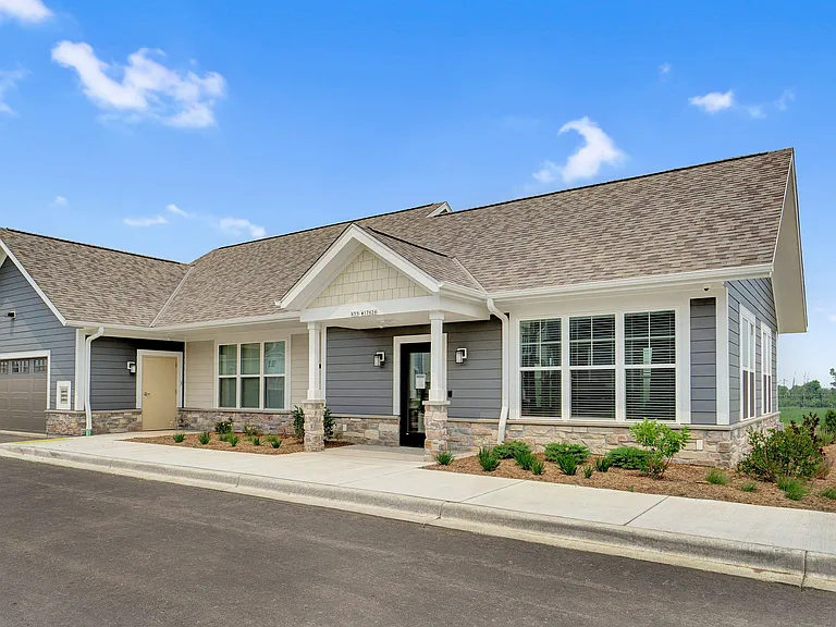 High Bluff at Creekwood Crossing Clubhouse Exterior