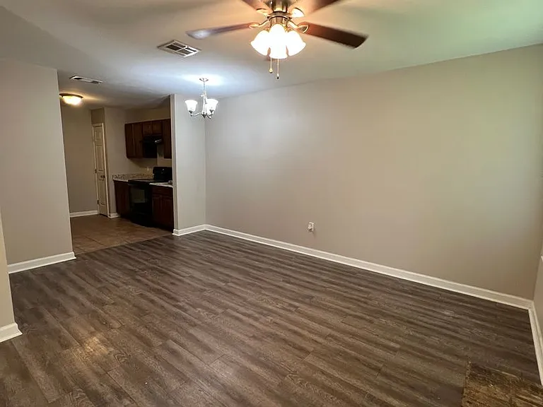 9648 El Scott Ave — Photo 2