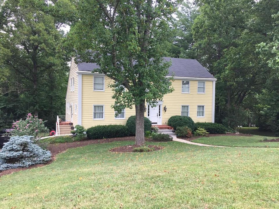 1st image of 1133 Snowdon Dr #2