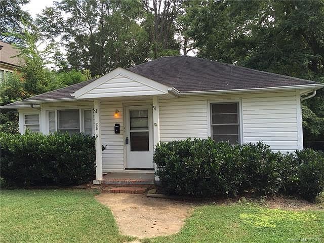 1st image of 2816 Attaberry Dr