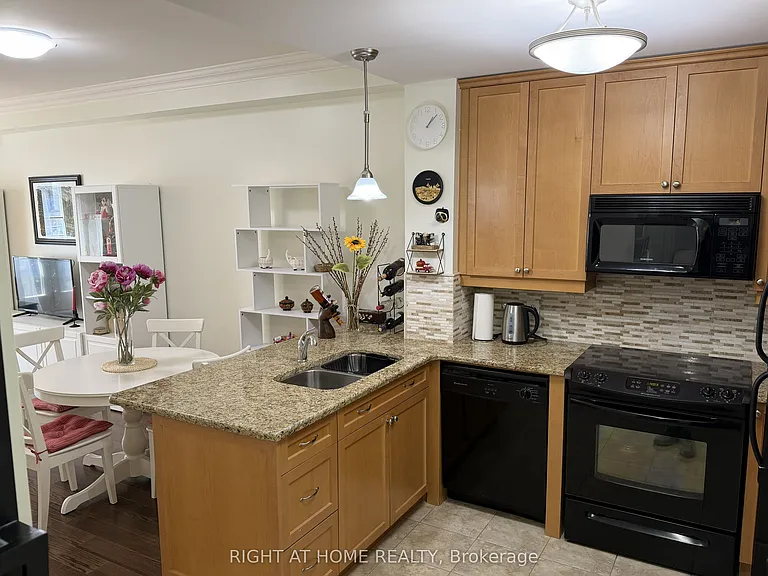 60 Ann St #309 — Photo 13