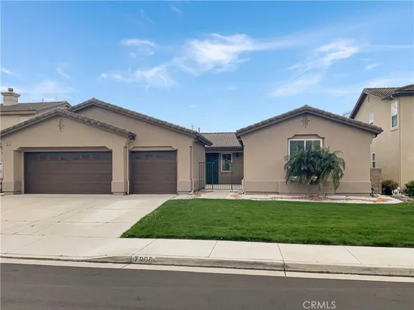 7025 Dove Valley Way, Eastvale, CA 92880