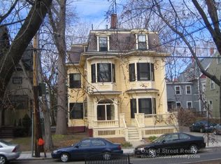 37 Langdon St APT 3, Cambridge, MA 02138