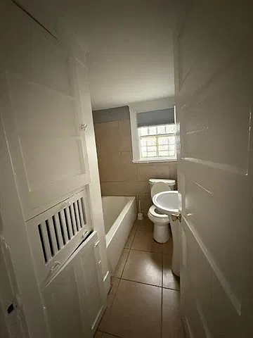 1 bed, 1.0 bath, 708 sqft, $1,000 — Photo 4