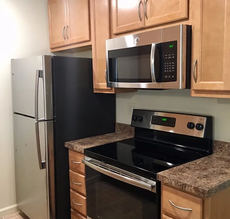 Riverbend Apartments