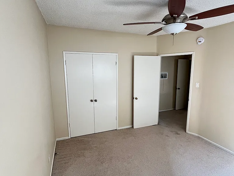11746 Goshen Ave #7 — Photo 15