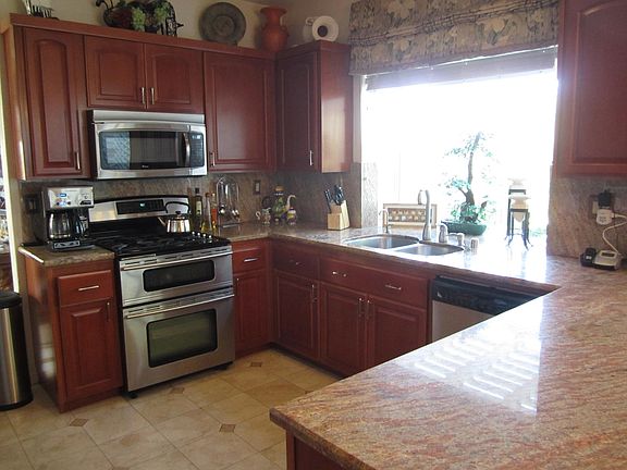 3rd image of 14060 Capewood Ln