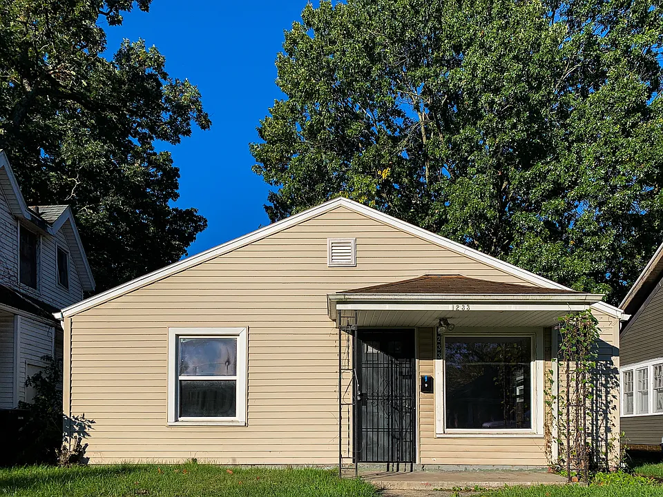 1233 Obrien St