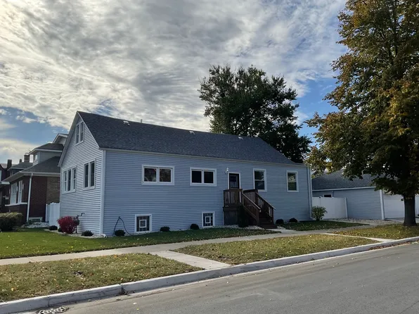 8200 S Harper Ave, Chicago, IL 60619