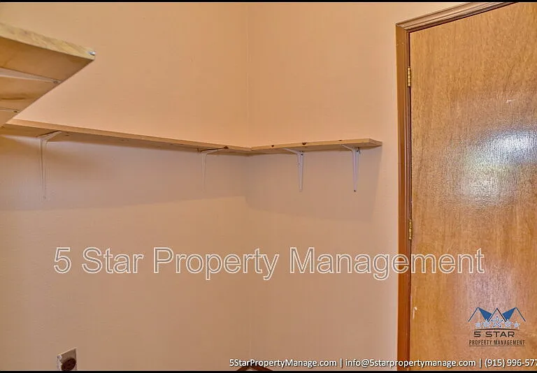 11645 Gordon Cooper Ln — Photo 38