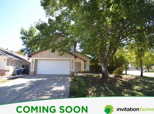 2 Starview Ct, Sacramento, CA 95823