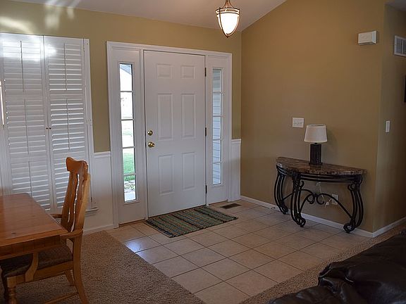 2nd image of 6043 Cardinal Creek Dr