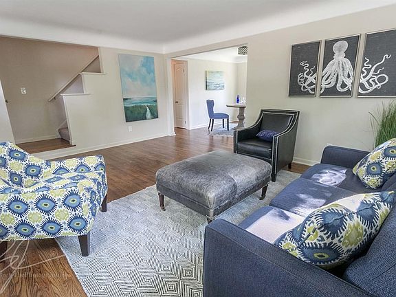 5th image of 1160 Tassie Ln