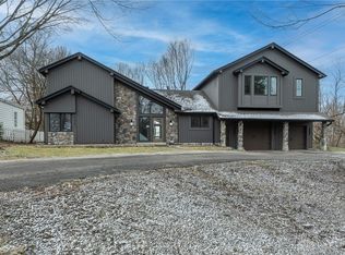 3001 Ridgeway Rd, Dayton, OH 45419