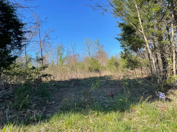 2 Hubble Rd, Eubank, KY 42567