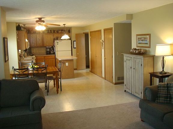 5th image of 1325 Great Hunter Dr