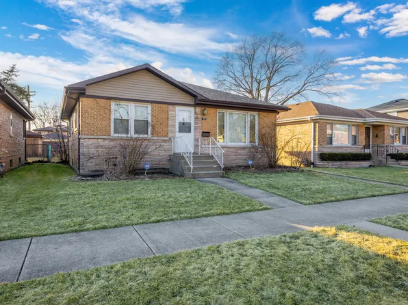 7808 Lowell Ave, Skokie, IL 60076