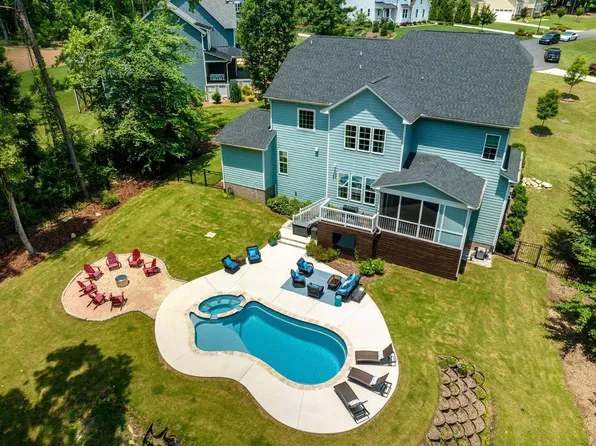 103 Flanders St, Chapel Hill, NC 27517