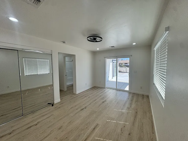 5657 S Rocky Rd — Photo 10
