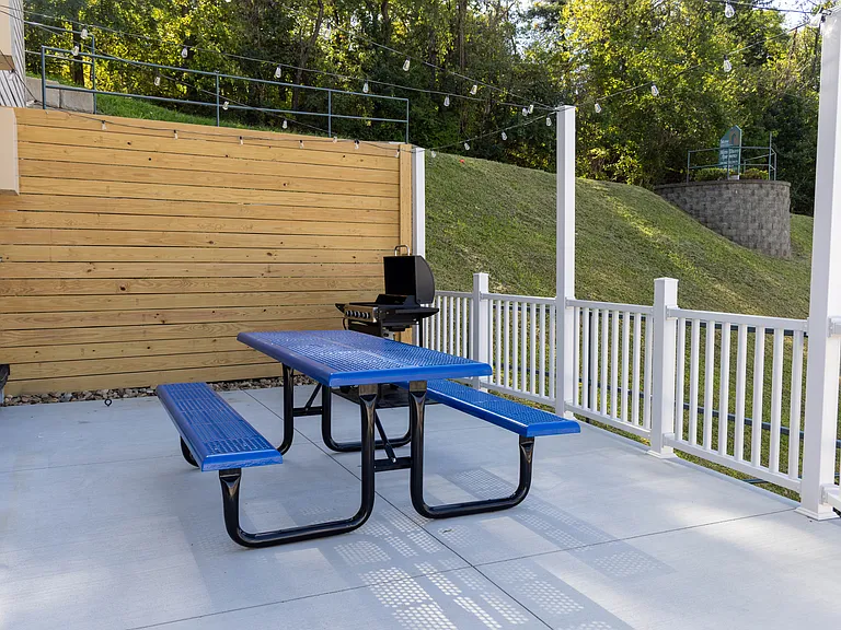 Social & Grilling Area