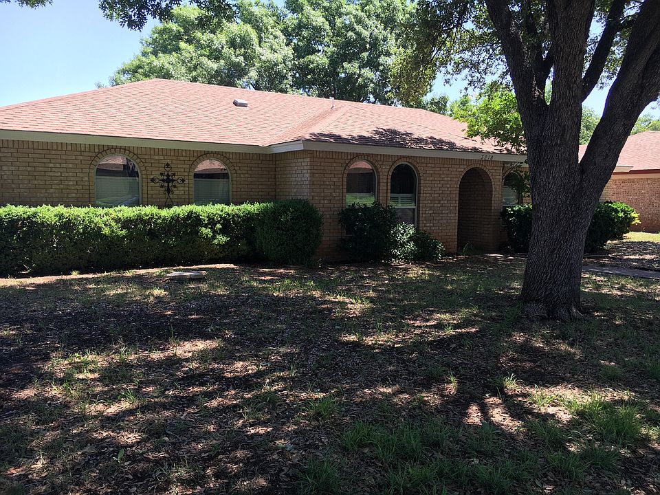 1st image of 3218 Rock Brook Dr